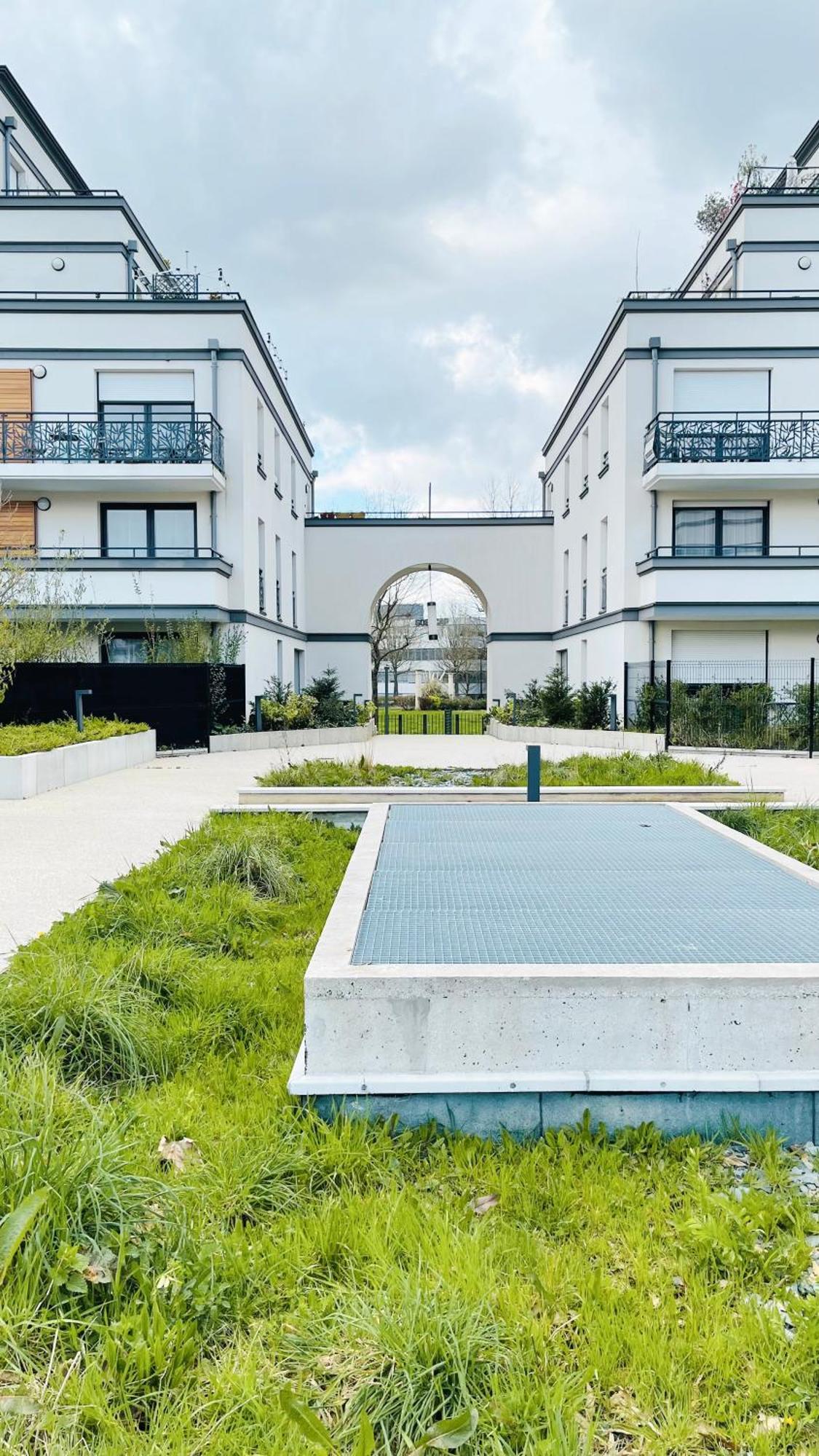 Le Lion D'Or - Parking - Netflix - Wifi - Nerf Leilighet Bussy-Saint-Georges Eksteriør bilde